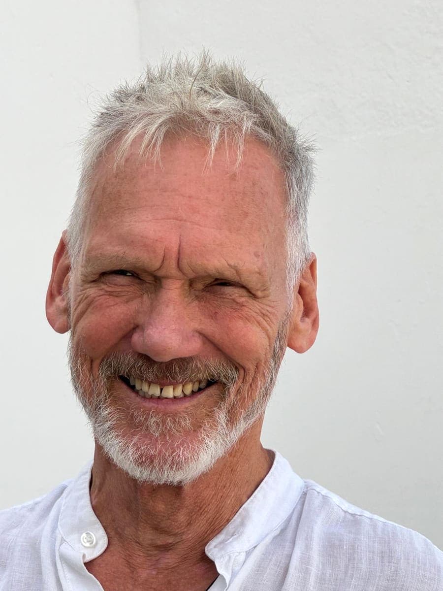 Raymond Nuyts, hypnotherapeut in Mol